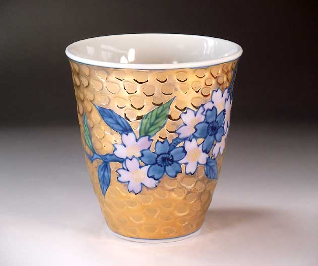 有田焼 陶器焼酎グラス・ロックグラス染錦黄金桜絵焼酎カップ 陶芸作家 藤井錦彩 作 2