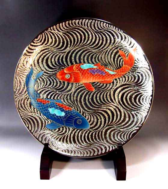 有田焼美術品染錦プラチナ彩流水鯉絵飾り大皿陶芸作家 藤井錦彩 作(径46cm)