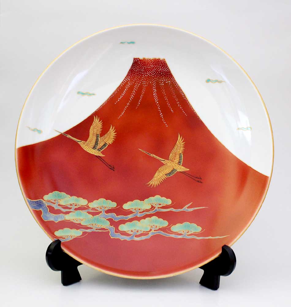 有田焼・縁起物吉祥文様 辰砂釉金彩吉祥赤富士山松鶴絵飾り大皿陶芸作家 藤井錦彩 作(径39.5cm)