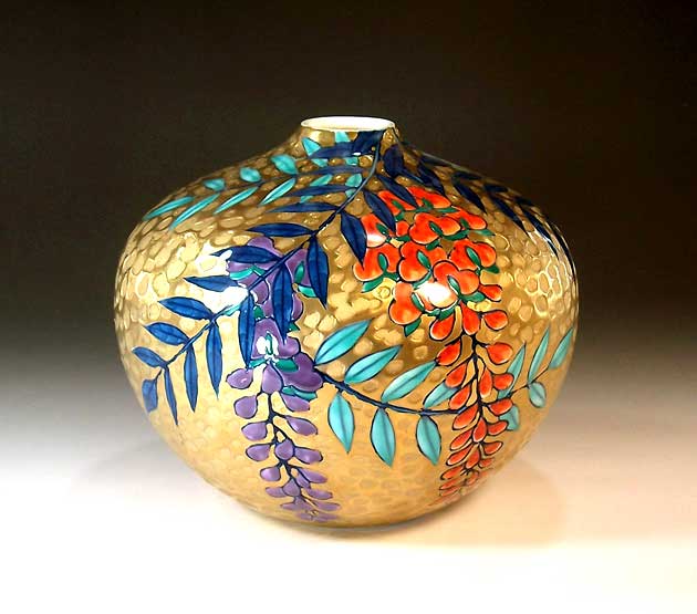有田焼・伝統工芸・総手描き染錦黄金藤絵飾り花瓶陶芸作家 藤井錦彩 作