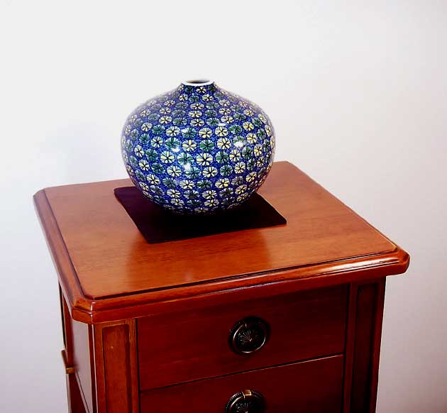 有田焼・伝統工芸・総手描き染錦小花文様飾り花瓶陶芸作家 藤井錦彩 作 [3]