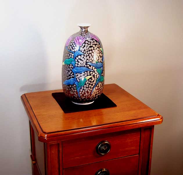 有田焼・伝統工芸・総手描き染錦プラチナ彩不如帰絵飾り花瓶陶芸作家 藤井錦彩 作