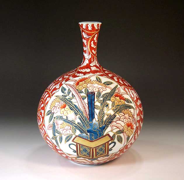 有田焼・伝統工芸・総手描き倣・古伊万里染錦金彩唐草割花籠図飾り花瓶陶芸作家 藤井錦彩 作