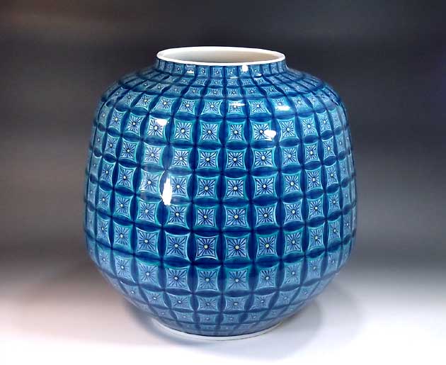 有田焼・伝統工芸・総手描き染錦七宝文様飾り花瓶陶芸作家 藤井錦彩 作