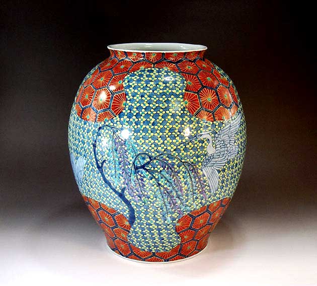 有田焼・伝統工芸・総手描き染錦金彩亀甲文様割小梅ちらし鷺絵飾り花瓶陶芸作家 藤井錦彩 作