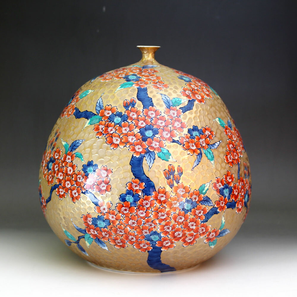 有田焼・伝統工芸・総手描き染錦黄金桜絵飾り花瓶陶芸作家 藤井錦彩 作