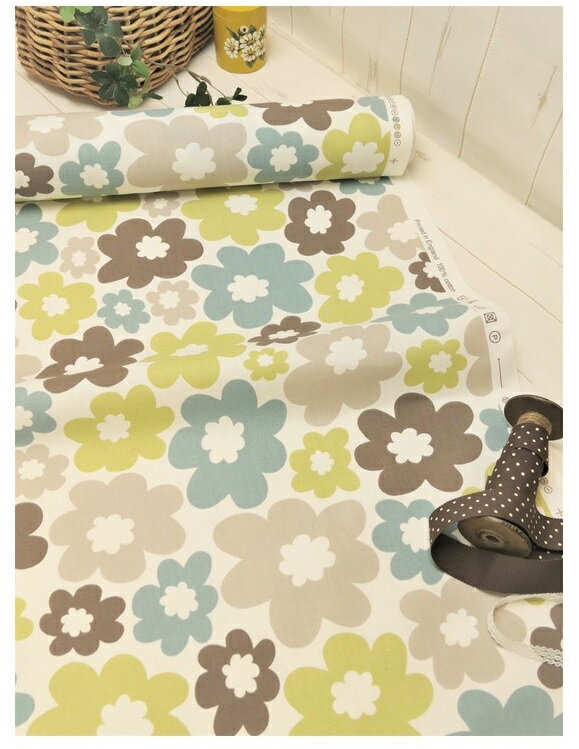 輸入生地 花柄商品名：ANJA/wasabi ブランド名：CLARKE＆CLARKE（クラーク＆クラーク）＊10cm以上50cm単位＊イギリス　北欧調　小花　ブルー　水色　ブラウン　カワイイ　女の子　マスク　入園　入学　人気　エコバッグ　トートバッグ　カーテン