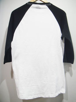 【新品】ANTI−HERO/VANSコラボ ラグランスリーブTシャツ　☆サイズ：S、M、L☆ RM-656