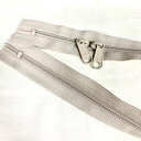 【両開きファスナー/ベージュ50cm】引っ張りが大きなファスナー