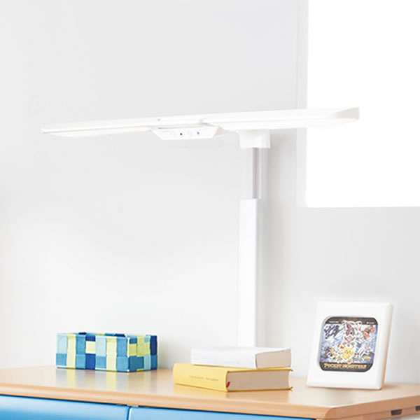 デスクライト コイズミ学習机 LEDモ�