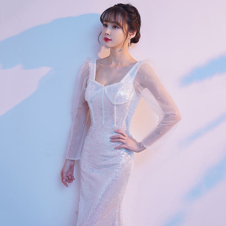 カラードレス パーティードレス 透け感 パール スパンコール スレンダー コルセット スクエアネック キラキラ ロングドレス 長袖 マーメイドドレス ロング 袖あり タイト スリム 胸元 谷間 谷間魅せ 可愛い おしゃれ お洒落 セクシー エレガント 主役級 存在感 華やか