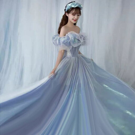 ラッフルフリル デザインドレス 光沢【着後レヒ゛ュー特典】光の加減で色合いの変わるオーロラカラー オフショルダー Aライン キラキラ 華やか ブルー 水色 チュール ロング パーティードレス クラシカル 二次会ドレス カラードレス ロングドレス ゴージャス ラッフルフリル デザインドレス 光沢【着後レヒ゛ュー特典】光の加減で色合いの変わるオーロラカラー オフショルダー Aライン キラキラ 華やか ブルー 水色 チュール ロング パーティードレス クラシカル 二次会ドレス カラードレス ロングドレス ゴージャス
