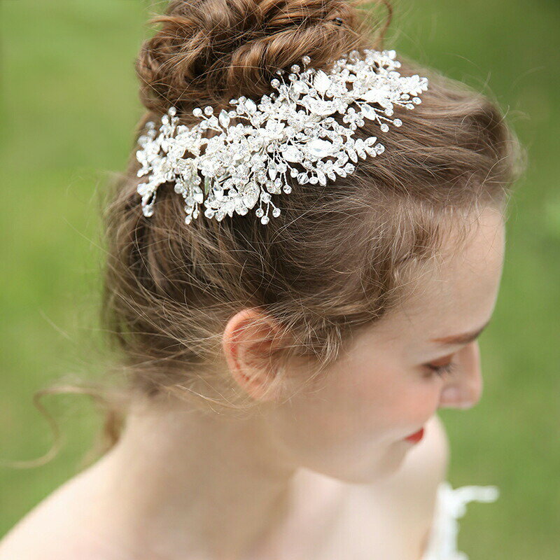 留めて華やか クリップ式シルバー 手作り ヘッドアクセサリー ビジューをあしらった“小枝アクセサリー 小枝アクセ ナチュラルなのに華やか シルバー 白 ホワイト...