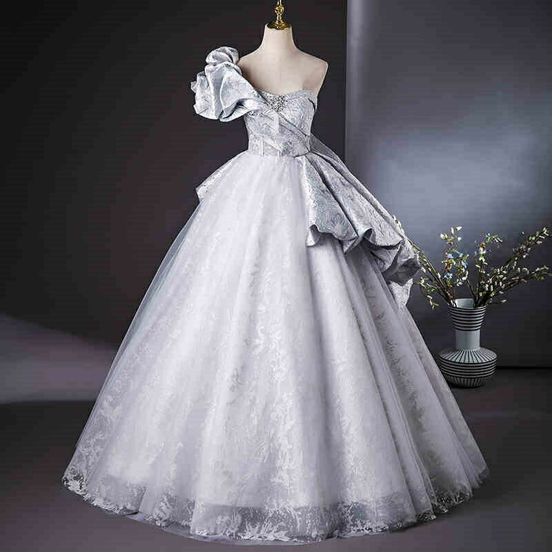 カラードレス ロングドレス パーティードレス シルバー 華やか アシンメトリー レース フリル 銀 オーバースカート ウェディングドレス ウエディングドレス 結婚式 二次会 花嫁 前撮り 演奏会 発表会 カクテルドレス 披露宴 ブライダル コンサート【cd-0836】