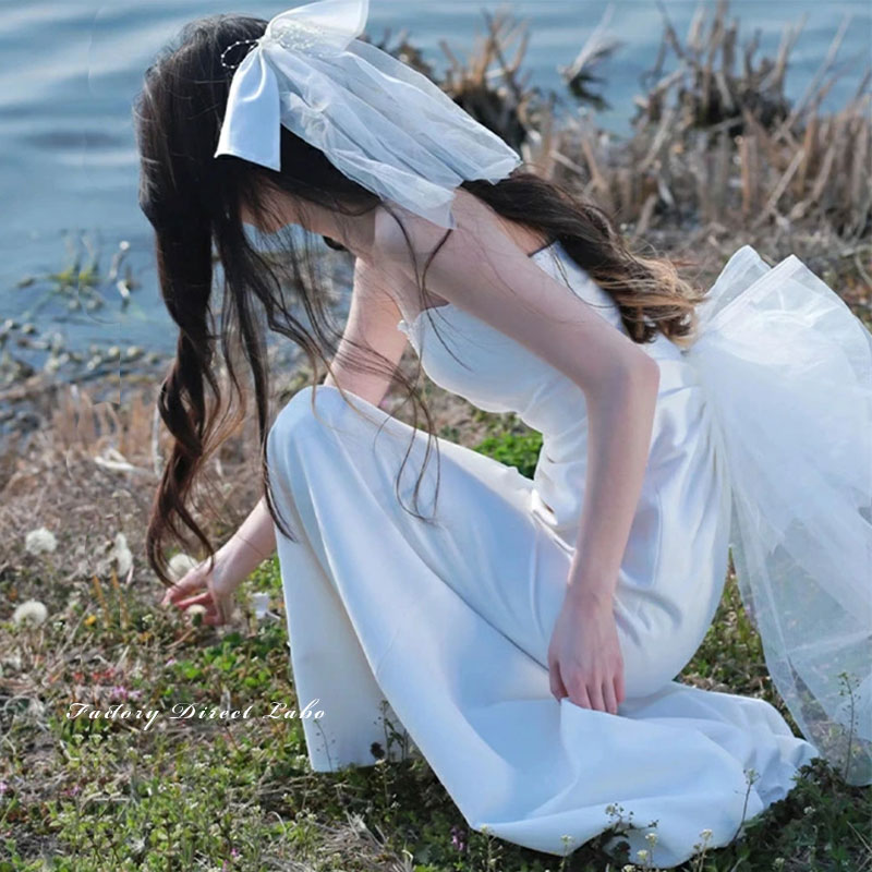 【P5倍+クーポン】ウェディングドレス シンプル スレンダー 【着後レビュー特典】バックリボン 上品な キャミドレス シンプル ノースリーブ すっきり チュール 白ワンピース ホワイト インポート ウエディングドレス ブライダル パーティードレス 白 ホワイト【wd-707】