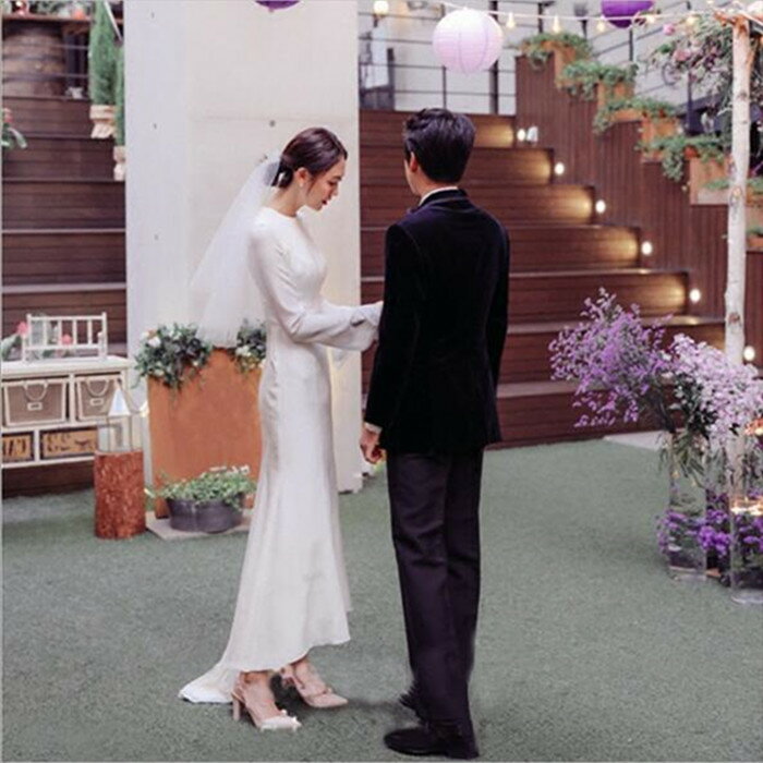 ウェディングドレス ミモレ丈【着後レビュー特典】サラリと着こなす「自然体ドレス」少人数婚やフォトウエディングで人気 クラシカルで上質な シンプル ラウンドネック パコダスリーブ ドレス ホワイト インポート ブライダル パーティ ワンピース ウエディングドレス