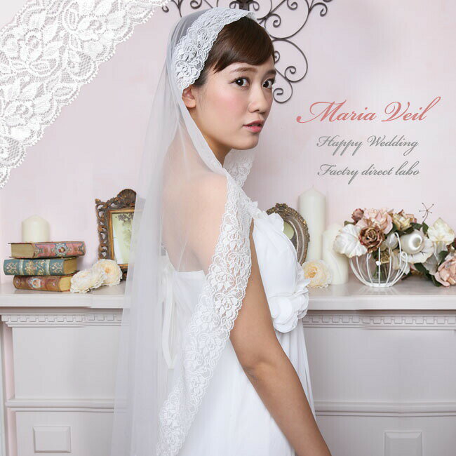 マリアベールミドル丈 レース縁取り 豪華 ウエディング エレガント 花レース 結婚式マリアベール サイズ【ミドル丈】長さ:150cm 幅:130cm