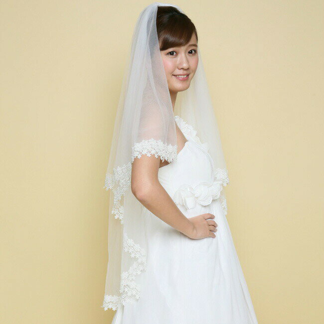 ウェディングベール ミドル ヴェール Veil ウエディングベール光沢 刺繍 ケミカル 4cm ヒップ丈 ショート ベール 透け感 チュール ホワイト オフホワイト フェイスアップベール スチールコーム付 65cm + 100cm ヒップ丈 選べる