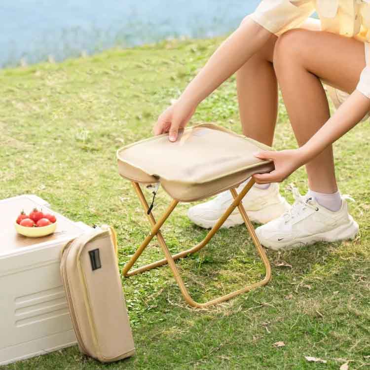折りたたみ椅子 折り畳みチェア キャンプ アウトドアチェア 携帯用椅子 椅子 超軽量 登山 折り畳み 折りたたみ椅子 持ち運び 簡単収納 椅子 イス 持ち歩ける軽量 イベント 瞬間収納 アルミ コンパクトイス耐荷重150kg ポケットチェア 万博 行列 fairy-hama-10005386 バレエ専門店フェアリーの浜 サンプル画像3