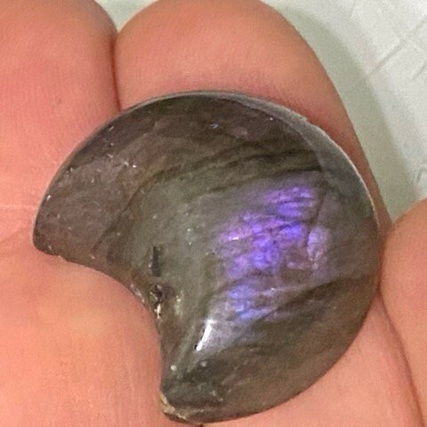 パワーストーン 天然石 ピンクラブラドライト 月型 1個 ばら売り 粒売り No.16186 素材 パーツ ギフト プレゼント 男性 女性 ハンドメイド 運気 ...