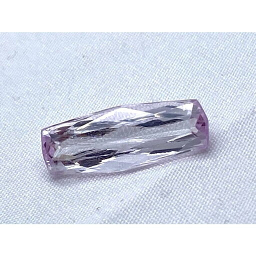 クンツァイト ルース 5.4ct 1個 1点物 ハンドメイド 素材 1玉売り ばら売り 天然石 パワーストーン No.14371 クンツァイト ルース 5.4ct 1個 1点物 ハンドメイド 素材 1玉売り ばら売り 天然石 パワーストーン No.14371