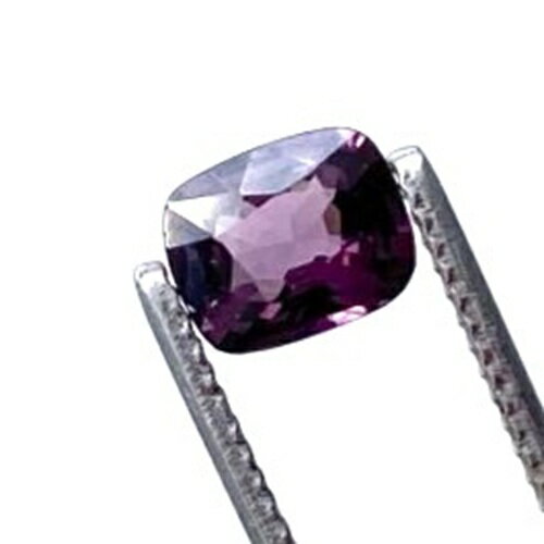 パワーストーン 天然石 スピネル ルース ケース付 宝石 1個 ばら売り 粒売り No.14331 素材 パーツ ギフト プレゼント 男性 女性 ハンドメイド ...