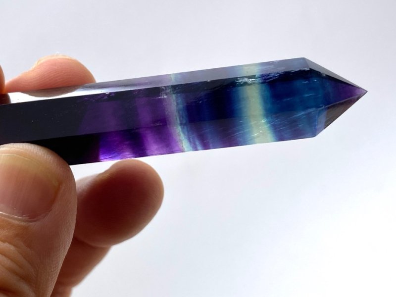 FAIRY STONE パワーストーンの【プレゼント有 4日間限定】 パワーストーン 天然石 フローライト ダブルポイント 1個 高品質 ばら売り 1点物 No15802 素材 パーツ ギフト プレゼント 男性 女性 ハンドメイド 運気 幸運 オリジナル メンズ レディース｜アングル3