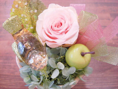 プリザーブドフラワー ジュエルバードローズ パーリイロンドカップ ケース入り花 お祝い ギフト プレゼント お手入れ不要