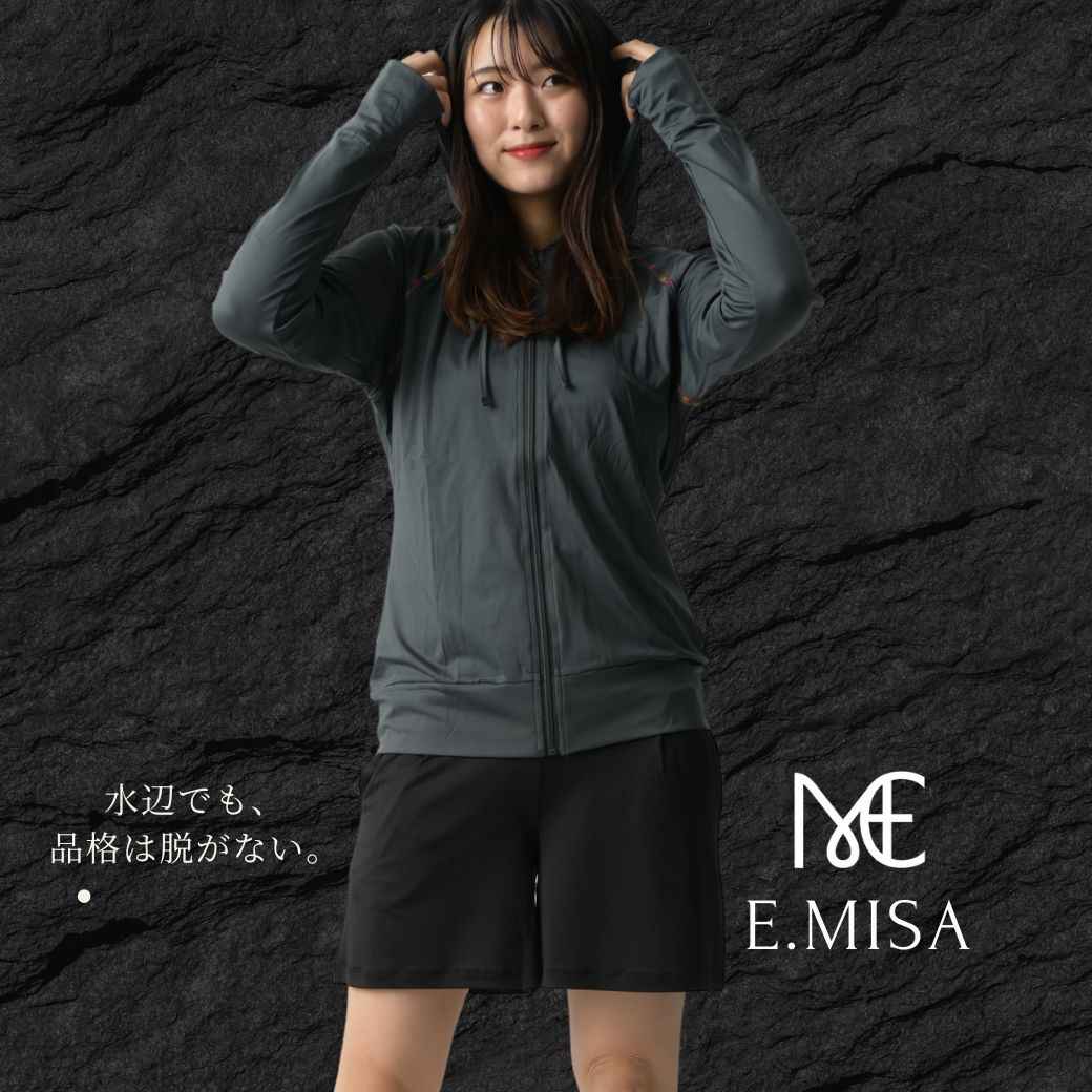 樂天商城 - ラッシュガード レディース パーカー 水着 upf50+ q-max UV 春 夏 接触冷感 オーバーサイズ プール フード カット 長袖 LL 日焼け止め 体型 カバー 涼感 薄め 指 穴 可愛い 女の子 おしゃれ UV 最強配送 体型カバー 母の日