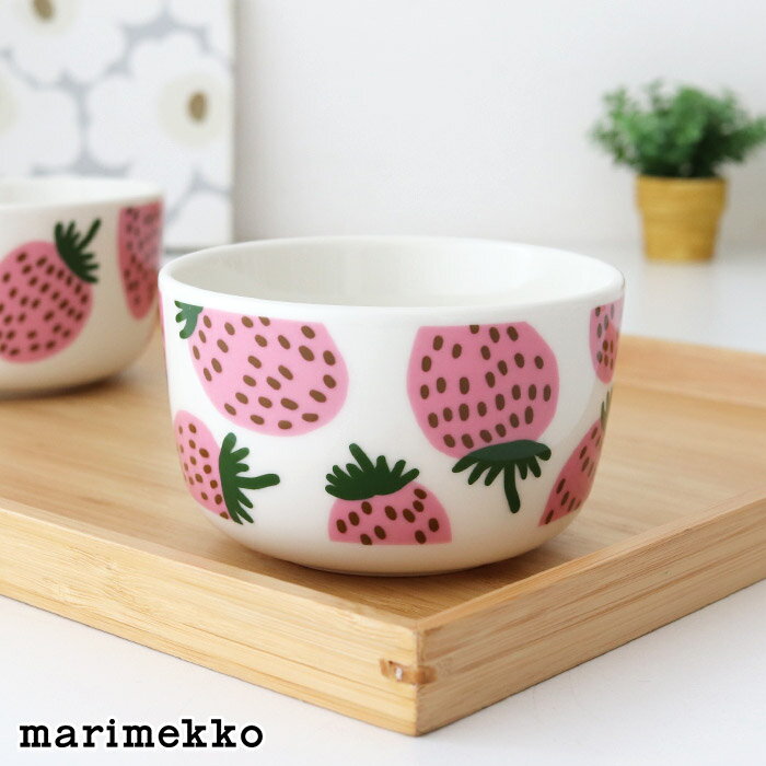 マリメッコ マンシッカ ボウル 250ml / ホワイト×ピンク　marimekko Mansikka bowl 【 正規販売店 】【 アジア限定 】【 メール便不可 】のサムネイル