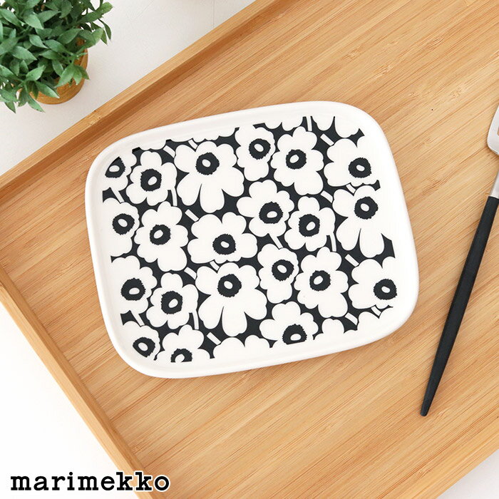 マリメッコ ピックイネン ウニッコ 60周年 スクエア プレート 15×12cm / ブラック×オフホワイト　marimekko Pikkuinen Unikko 60th plate 【 正規販売店 】【 メール便不可 】