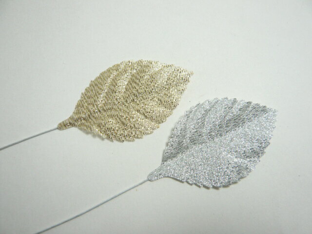 リーフ バラ M 5cm 金 銀(1枚) プレゼント ギフトを演出する造花のラッピングツール