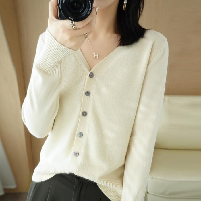 トップス カーディガン カットソー ニット プルオーバー セーター 羽織り エレガント レディース 大人 可愛い きれいめ カジュアル フェミニン ブルー 青 レッド 赤 ブラウン ホワイト 白 グレー ブラック 黒 ベージュ 春 秋 冬 20代 30代 40代 50代