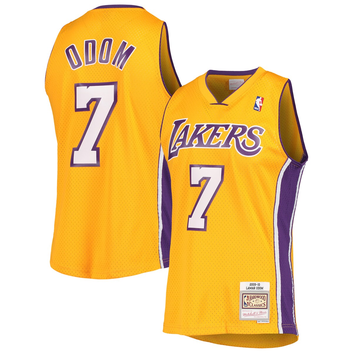 Feel like you're ready to take the court with all of the pure talent of Lamar Odom when you grab this Hardwood Classics Swingman jersey. This official piece of gear from Mitchell & Ness features classic trims and Los Angeles Lakers graphics, so casual and die-hard basketball fans alike will know who your all-time favorite Laker is. Before you head to the next Los Angeles Lakers game, put on this incredible jersey and put your respect for Lamar Odom on display.Material: 100% PolyesterRib-knit collar and arm openingsMachine wash, line dryOfficially licensedSwingmanWoven jock tag at hemPulloverSide splits at waist hemSleevelessClassic designHeat-sealed NBA logoHeat-sealed tackle twill appliqueImportedMesh fabricV-neckBrand: Mitchell & Ness