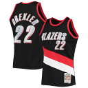 For the NBA's 75th anniversary, throw it back to one of the stars of the Portland Trail Blazers with this Clyde Drexler Hardwood Classics Diamond Swingman jersey from Mitchell & Ness. It features faux diamond details for the league's big milestone and that old-school design Clyde Drexler used to wear back in the day. This authentic piece of gear is a great way to mesh past and present as you get fired up for game day.SleevelessMaterial: 100% PolyesterSwingman ThrowbackMachine wash, line dryOfficially licensedStitched tackle twill applique with holographic detailsImportedStitched designSide splits at hemBrand: Mitchell & NessWoven jock tag at hem