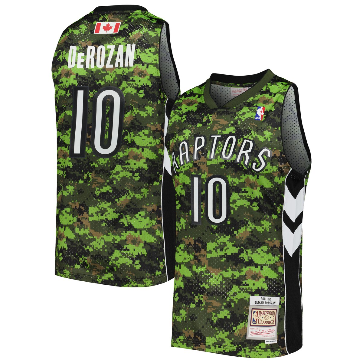 Rep one of your all-time favorite pros with this DeMar DeRozan Swingman jersey from Mitchell & Ness. The throwback Toronto Raptors details are inspired by the franchise's iconic look of days gone by. Every stitch on this jersey is tailored to exact team specifications, delivering outstanding quality and a premium feel.Officially licensedHeat-sealed NBA logoMaterial: 100% PolyesterSwingman ThrowbackWoven tag with player detailsImportedCrew neckRib-knit collar and arm openingsTackle twill graphicsMesh fabricMachine wash, line drySleevelessSide splits at waist hemWoven jock tagBrand: Mitchell & Ness