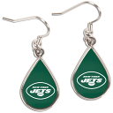 Looking for a subtle way to show your sporty side? Everyone will know that you root for the New York Jets when they see these teardrop dangle earrings! Thanks to their bold graphics, these WinCraft accessories will always be an effortless way to add a little New York Jets pride to any ensemble.Surface washableOfficially licensedMaterial: 100% Alloy MetalImportedBrand: WinCraftPrinted graphics with acrylic overlayFrench hook styleEach measures approx. 0.5'' x 1.5''