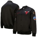 【公式グッズ】NBA ブルズ ジャケット Mitchell & Ness(ミッチェル&ネス) メンズ ブラック (NBA Mitchell & Ness Men's SP25 MNC HWC Blackout Collection Vintage Satin Jacket)