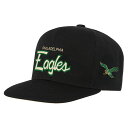 【公式グッズ】NFL イーグルス スナップバック キャップ Mitchell & Ness/ミッチェル&ネス キッズサイズ ブラック (NFL Youth Cream Script Flatbrim Snapback)