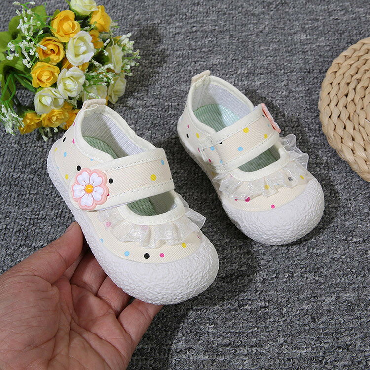 ベビー靴 子供 キャンバスシューズ 女の子 フリル付き かわいい 上履き スニーカー 13.5 14 15 16 17cm 入園 入学 学校 幼稚園 保育園 小学校 おしゃれ こども靴 マジックテープ