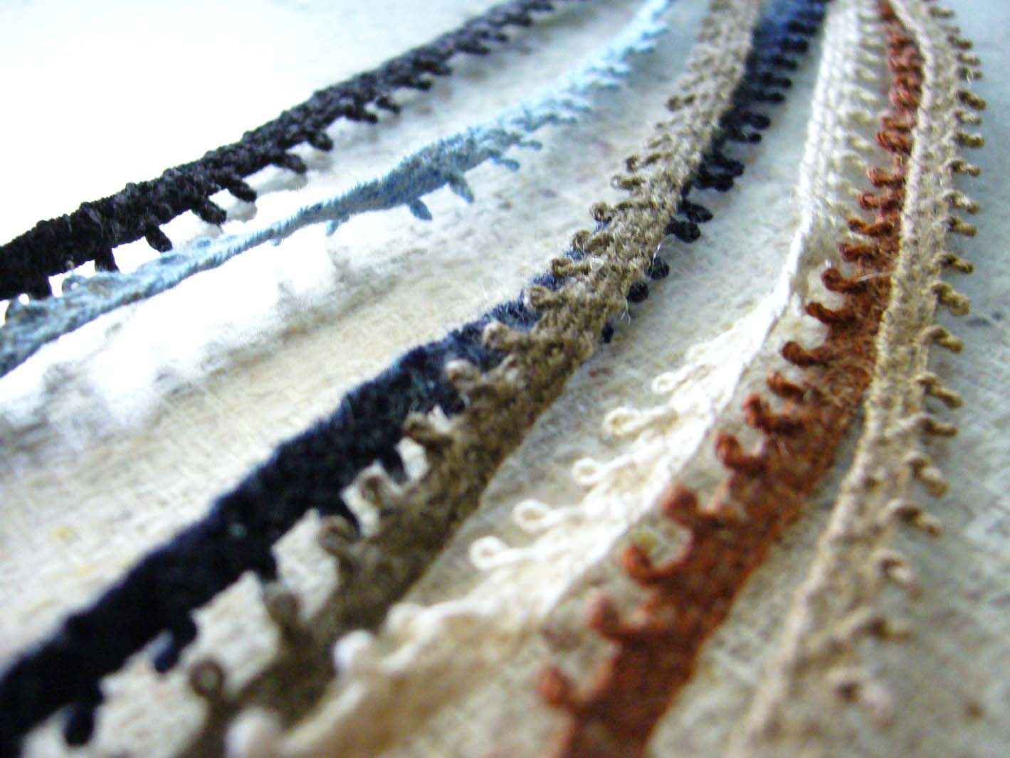 ���������˥åƥ����ҥԥ�(�� :��6mm�ˡԲ��ʤ�1m�Τ����ʤǤ�����ñ�̹���50%���ա�1����50m�բ����ʤ������塢ɽ�����������¿�����夹���礬�������ޤ�����λ���ꤤ�ޤ���(No.114-69)