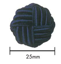 ハンドメイドボタン　25mm針と糸だけで仕上げた高級ボタンです。ひと針、ひと針、丹精込めて作りました。3サイズ共通カラーバリエーションの中からお選びください。