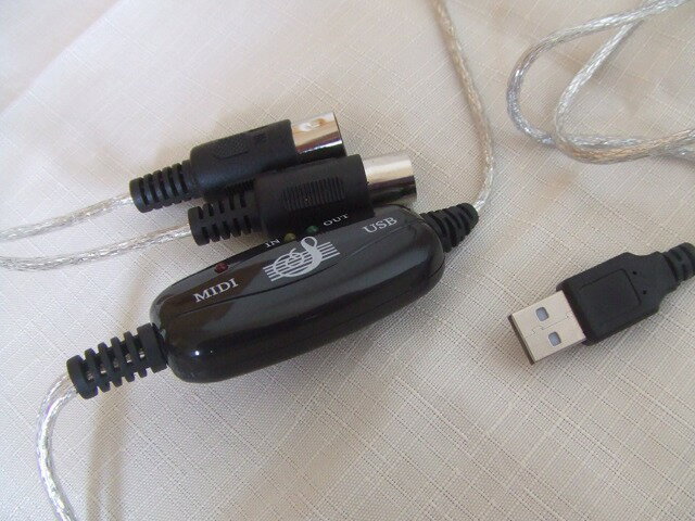 【メール便送料130円】USB MIDI インターフェース ケーブル 楽器 音源とPCの接続 Windows XP/vista/7/8対応