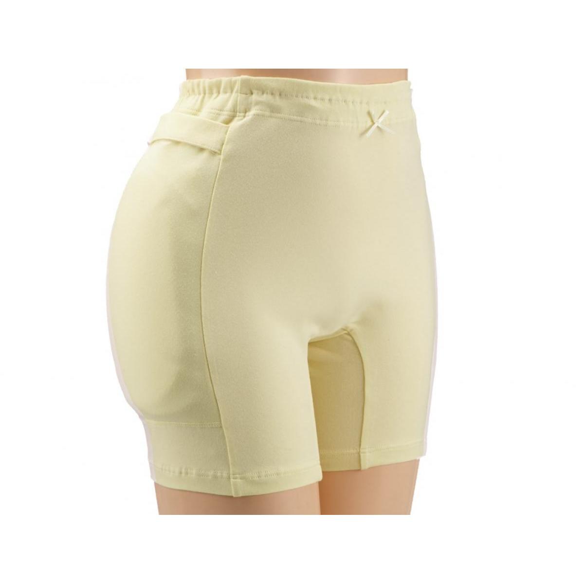 ※この商品はパンツのみとなります。クッションはつきません。 《製品仕様》 【適応サイズ】S：ウエスト60～68cm　ヒップ84～92cm　M：ウエスト66～76cm　ヒップ90～98cm　L：ウエスト74～84cm　ヒップ96～104cm　LL：ウエスト82～92cm　ヒップ102～110cm 【材質】表：ベア天竺（綿92％、ポリウレタン8％） 【カラー】ピンク、クリーム 【その他】洗濯○　脱水○　乾燥機× 【メーカー品番】3904-P 【ご購入前にご確認ください】※こちらの商品は日本郵便株式会社のゆうパケットパフでの配送です。配送方法はポストまたは玄関前への置き配(非対面)となりますのでご了承ください。また、当店から発送後の商品の紛失・破損などのトラブルにつきましては一切の責任を追いかねます。※こちらの商品はゆうパケットパフでのお届けのため、配送日時はご指定いただけません。システムの都合上入力は可能ですが、ご対応は致しかねます。予めご了承ください。※こちらの商品は代引きでのお支払いはお受けできません。そのため、注文はキャンセルとさせていただきます。ご了承ください。※当店ではのし・ラッピング梱包は承っておりません。※お客様都合でのキャンセル及び返品・交換は受け付けておりません。あらかじめご了承の上、ご注文ください。※商品の仕様・パッケージや原産国・原産地などは、メーカーの都合により予告なく変更される場合がございます。最新の情報につきましては、メーカーにご確認くださいますようお願いいたします。