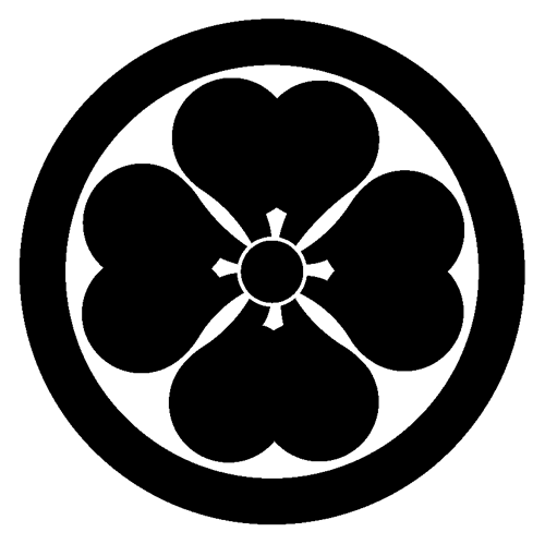 商品詳細 家紋名 丸に四つ片喰 商品番号 K042-13 詳細情報 サイズ（模様部分）：横幅13cm　高さ13cm カラー：黒・白・ゴールド・シルバーからお選びください。 素材：塩ビシート（裏面糊付） 耐久性：屋外5～7年 表面には転写シート（透明または和紙タイプ）を施しています。 貼り付けが出来る素材 硬質で表面が滑らかなもの 例）金属板・プラスチック板・ガラスなど 貼り付け出来ない素材 軟性の素材や表面のざらざらしたもの 例）木材・コンクリート・皮革製品・紙・ビニールなど 商品説明 家紋の紋様のみが残る切り文字ステッカーです。 高耐久素材なので屋外での使用も出来ます。 例）自動車への貼り付けなど家紋の模様部分のみが残るカッティングステッカーです。屋外耐久素材なので車やバイクにも貼れます。