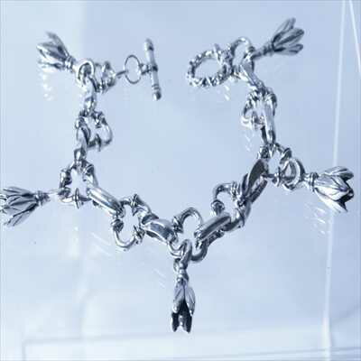 フラワーチャーム メタルブレスレット