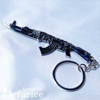 ドラゴンアレンジ 銃剣付きAK47モチーフ(1947年式カラシニコフ自動小銃)ブラックロジウムキーリング付きキーホルダー