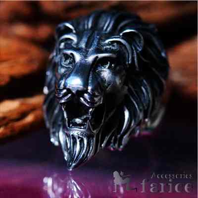 リアルな鬣＆4本の牙 百獣の王ライオン(獅子) アニマルデザイン ブラックカラー燻し風仕上げ メンズ ステンレスリング