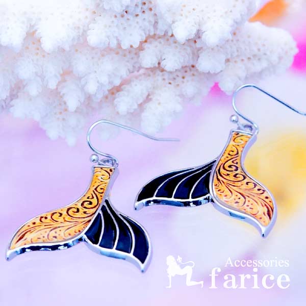 大きい ホエールテール 揺れる 鯨 尾びれ 黄色 黒 イエロー ハワイアンジュエリー風 リゾート レディース ピアス 両耳