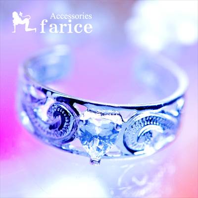 ハートシェイプカット クリアキュービックジルコニア装飾 スクロール(波)透かし彫り プラチナ仕上げ レディース ハワイアンジュエリー シルバー925 フリーサイ...